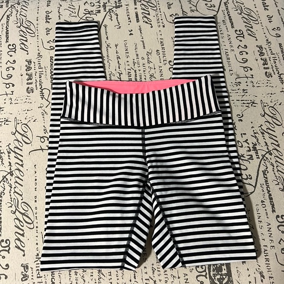 Lululemon striped leggings - Picture 3 of 6
